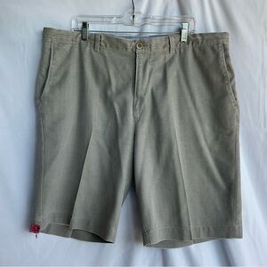 Sz 38 Tommy Bahama Men’s Khaki Flat Front Silk/Cotton Shorts